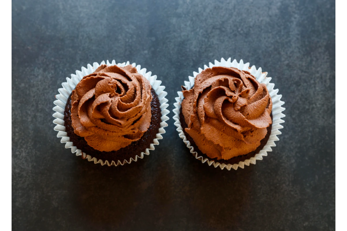 Nutella Frosting: Easy & Delicious Recipes