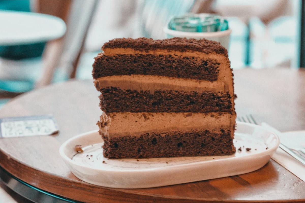 Why is Mayonnaise Good in Chocolate Cake? Baking Secrets